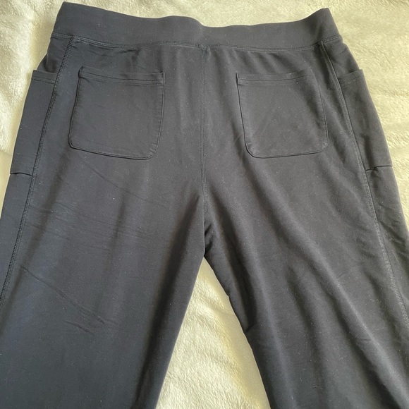 Sketchers Wide Leg Restful Four Pocket Pants - Picture 2 of 5